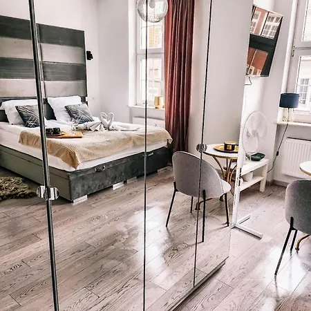 Cloud 9 King Size Bed - Old Town View Gdansk Ogarna Apartment Exterior photo
