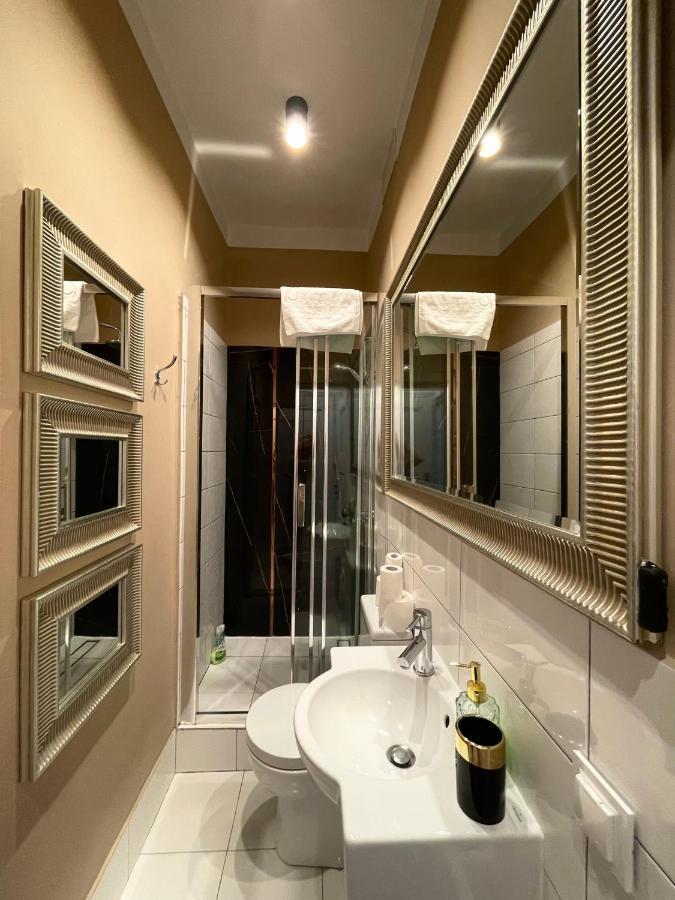 Cloud 9 King Size Bed - Old Town View Ogarna *