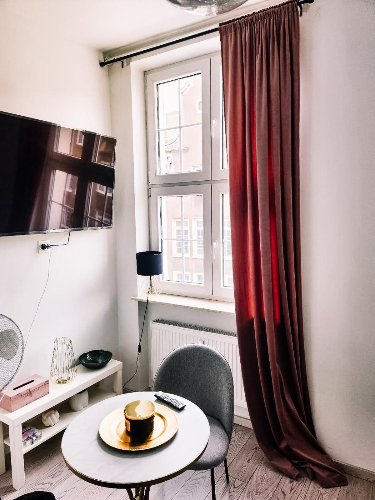 Cloud 9 King Size Bed - Old Town View Ogarna Apartment *